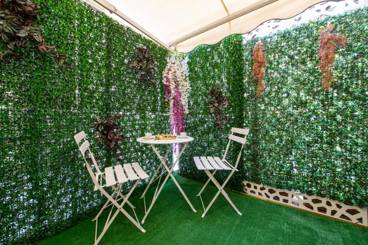 Fashion Apartment Gold Bologna With Jacuzzi & Car Garage エクステリア 写真