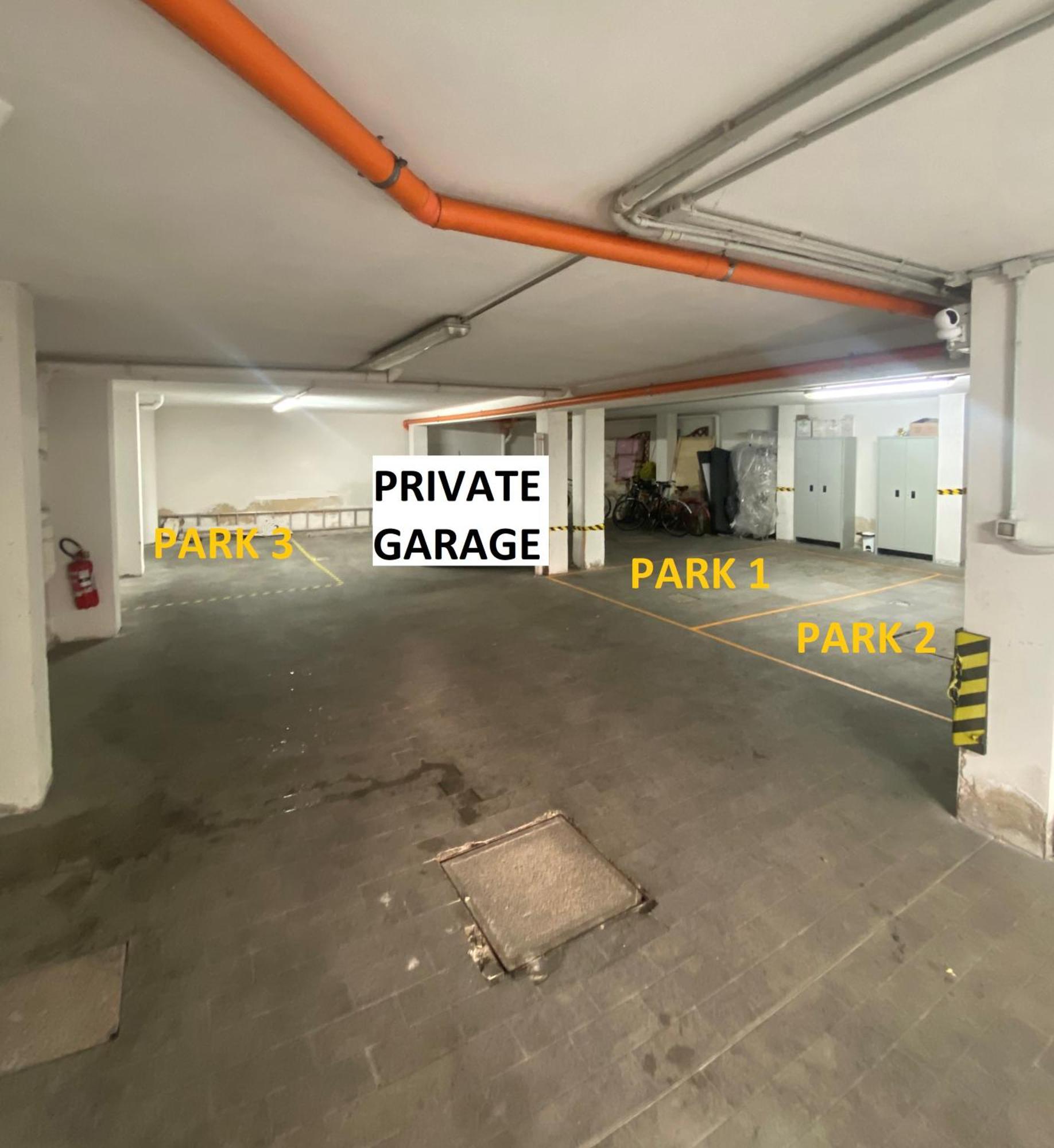 Fashion Apartment Gold Bologna With Jacuzzi & Car Garage エクステリア 写真